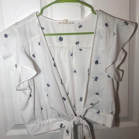 Cropped low cut cropped blouse - Picture 1 of 4